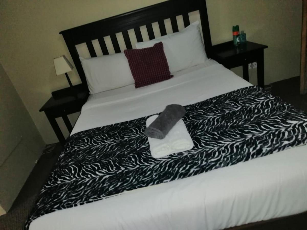 Zig Zag Self Catering Accommodation Ladysmith Bagian luar foto