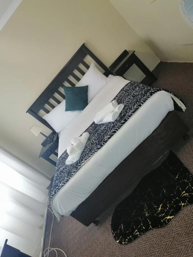 Zig Zag Self Catering Accommodation Ladysmith Bagian luar foto