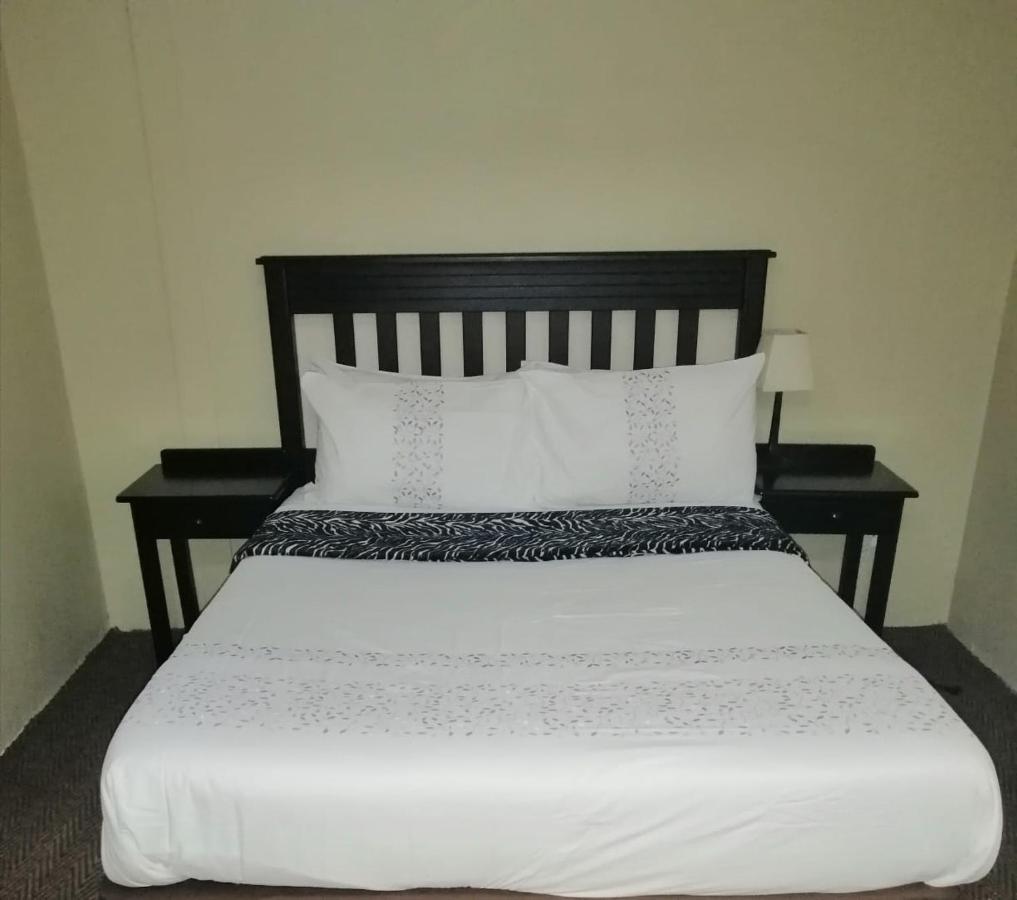 Zig Zag Self Catering Accommodation Ladysmith Bagian luar foto